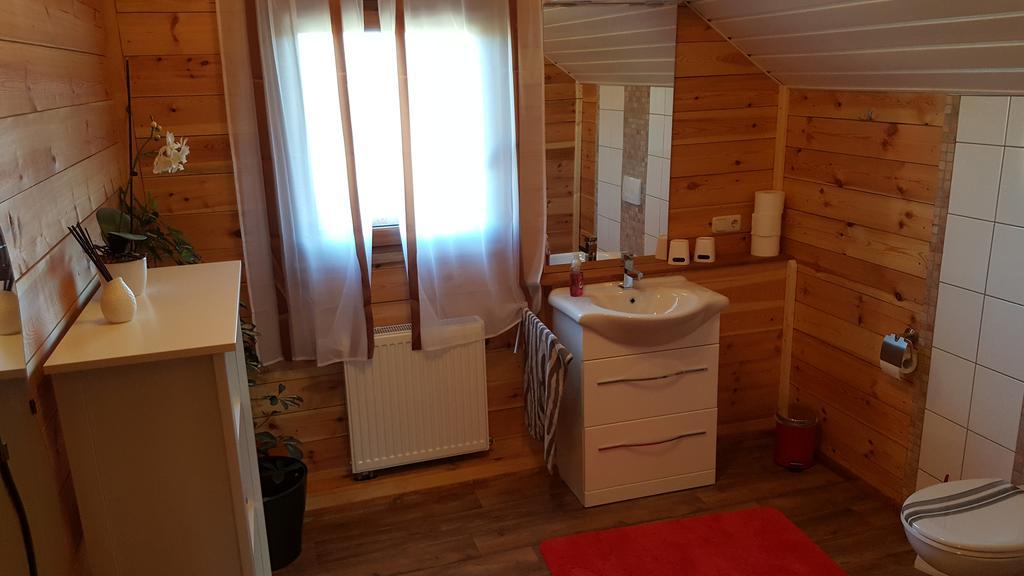 Ferienhaus Alhaus Simmersfeld エクステリア 写真